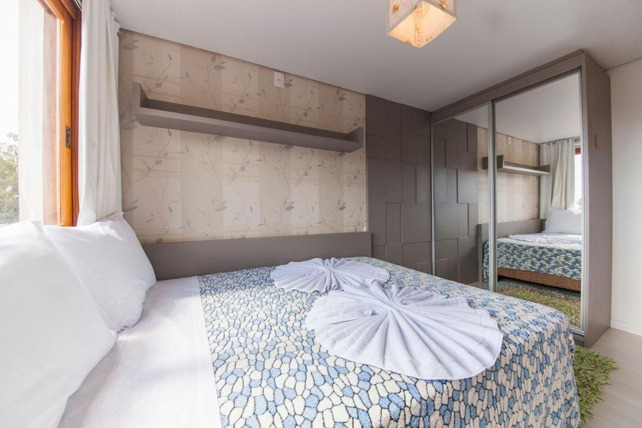 400 Metros, Rua Coberta - Centro - Solar Da Encosta Apartment Gramado Ngoại thất bức ảnh