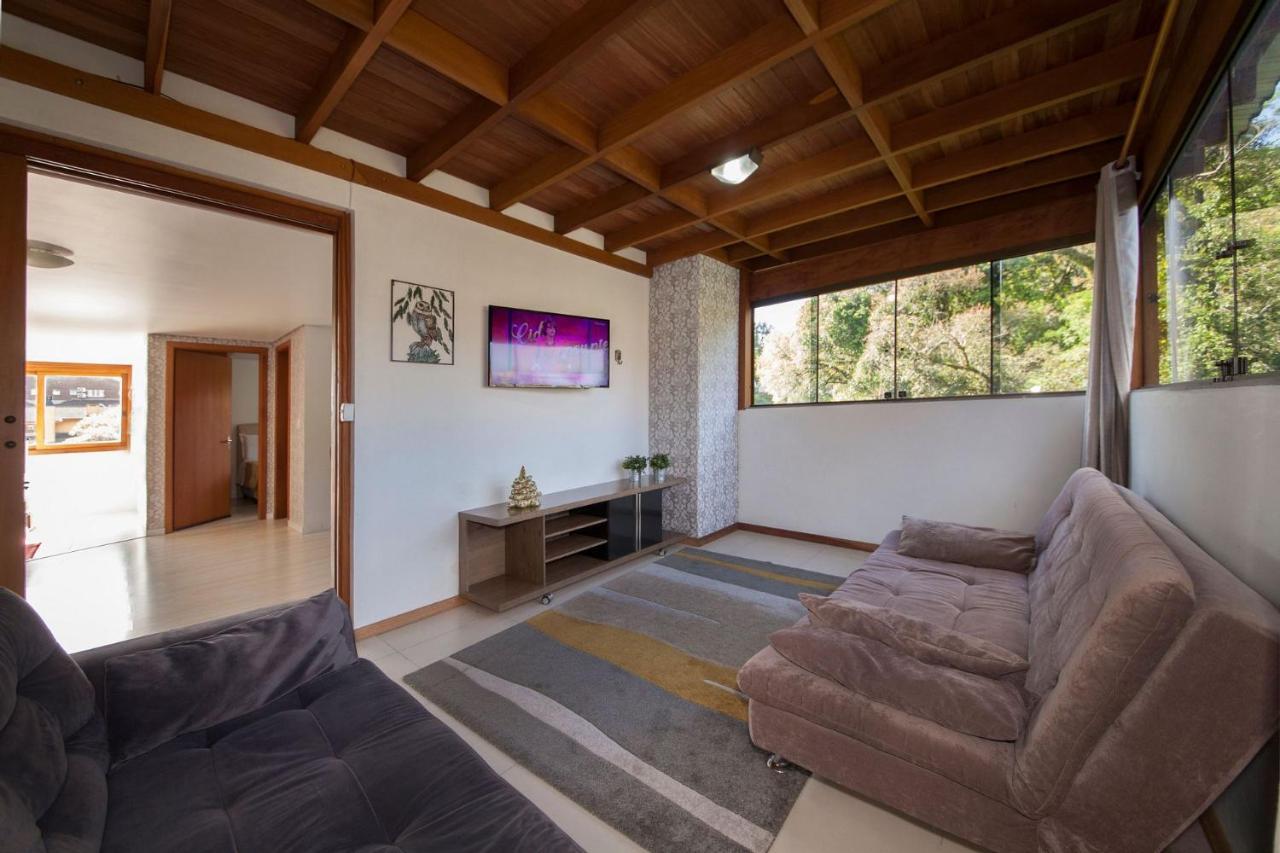 400 Metros, Rua Coberta - Centro - Solar Da Encosta Apartment Gramado Ngoại thất bức ảnh