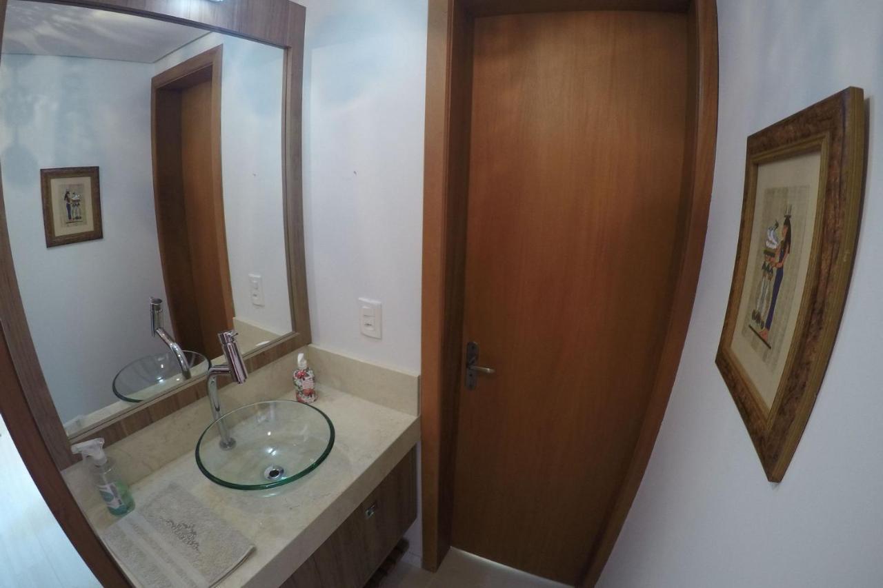 400 Metros, Rua Coberta - Centro - Solar Da Encosta Apartment Gramado Ngoại thất bức ảnh